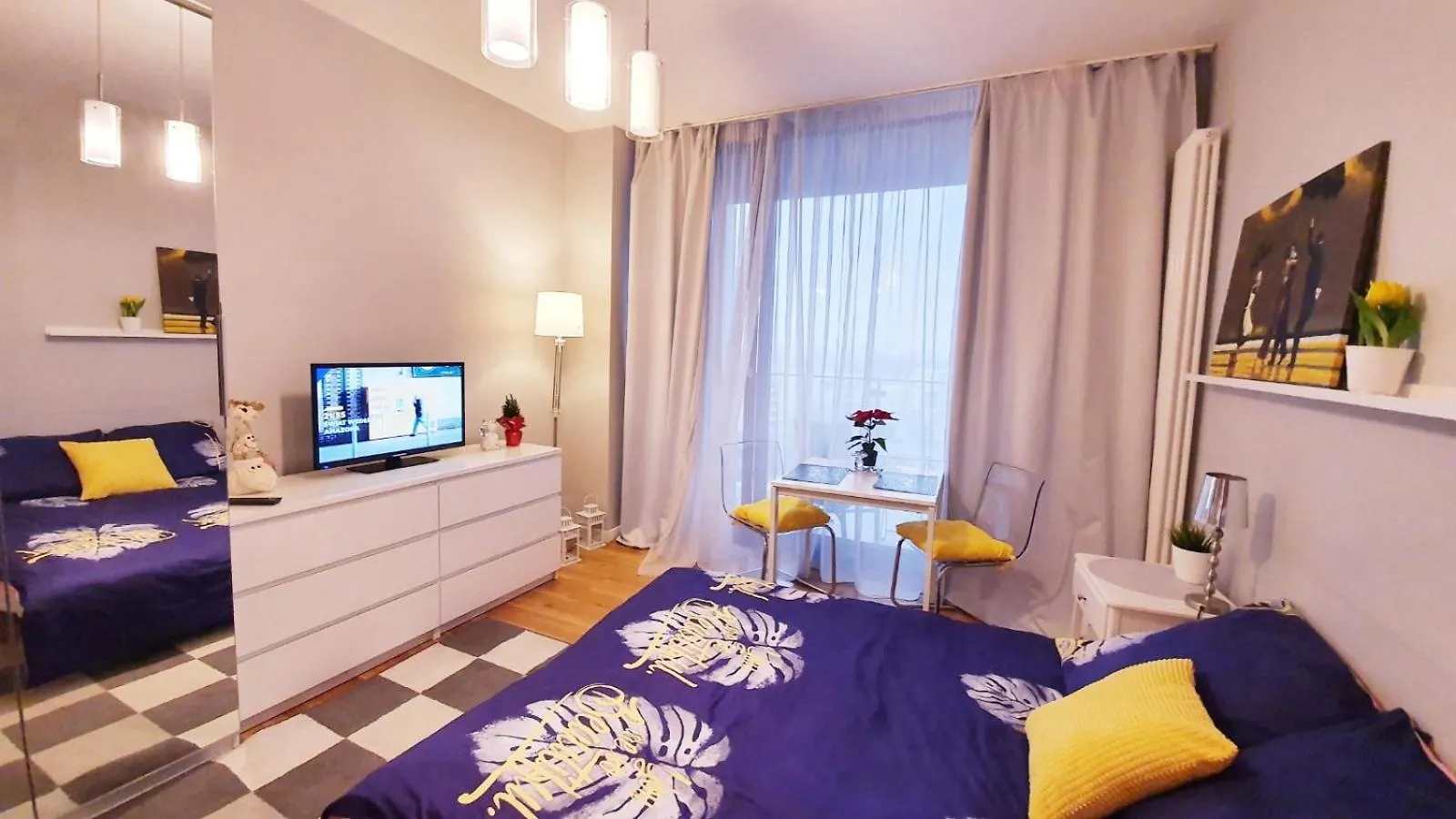 Homecomfort Apartament Adonis Warsaw Poland